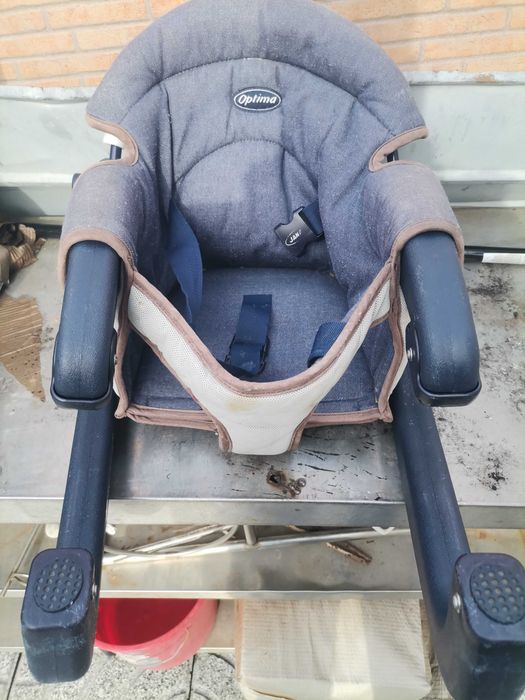 Cadeira de refeição para bebé