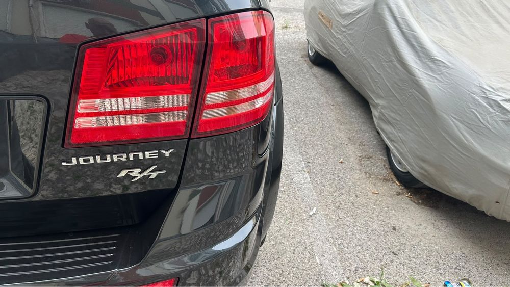 Dodge Jounery como novo