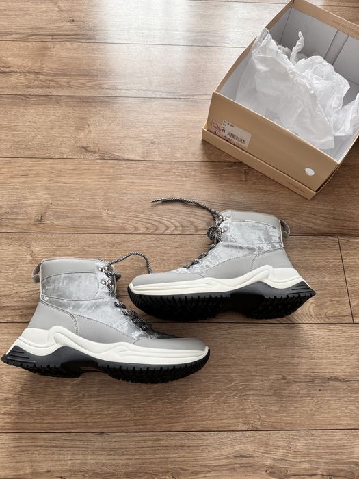 Nowe buty zimowe , trapery , sniegowce