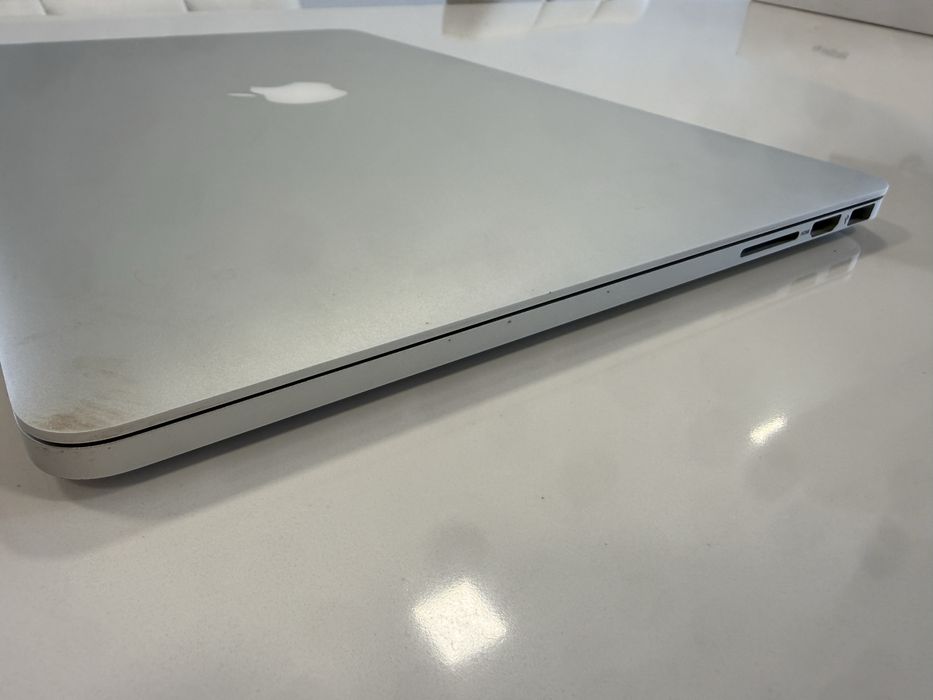 MacBookd Pro de 15 retina - Mid 2014(16gb/1TB)