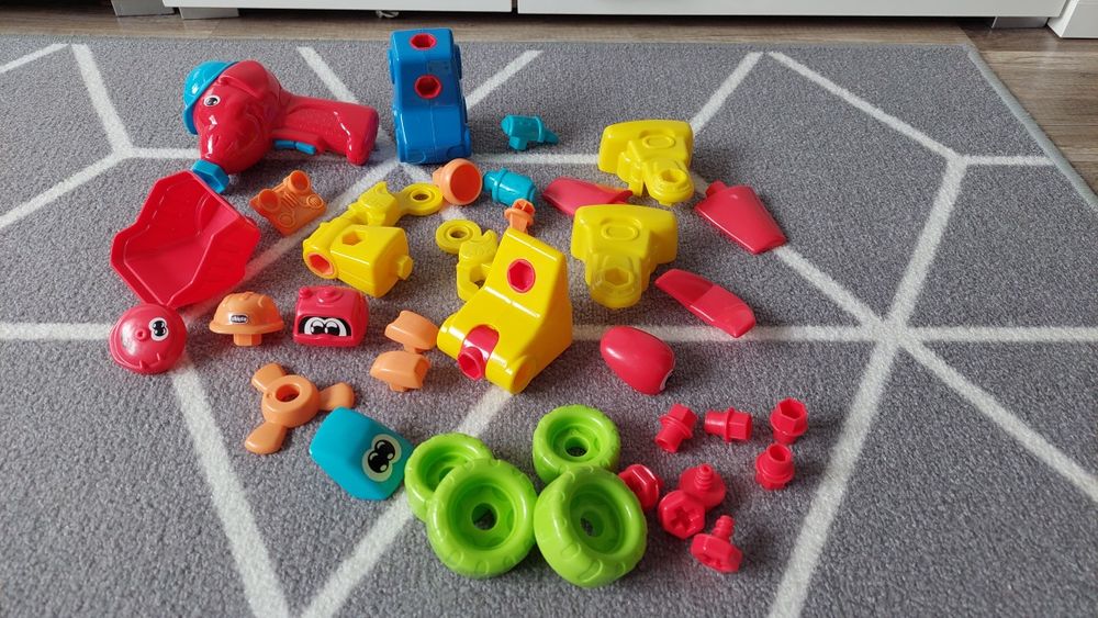 Klocki Chicco Mały Mechanik