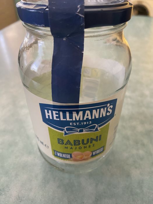 Банки з під майонезу Hellmann’s