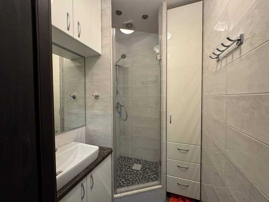 Просторий офіс з ремонтом та меблями в Голосіївському р-ні Києва