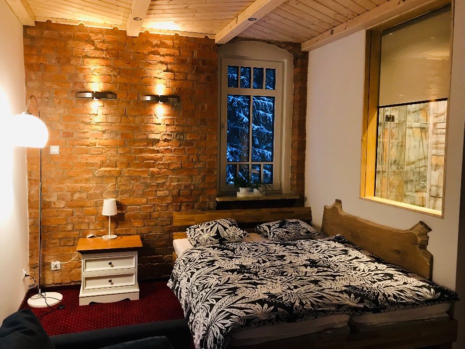 FERIE /WAKACJE itp Apartamenty/Pokoje ze śniadaniem-NOCLEGI w CENTRUM