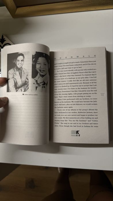 Livro Moonwalk de Michael Jackson