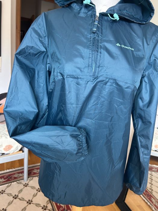 Blusão Impermeável Quechua (Decathlon) – Tamanho M/L –  Novo