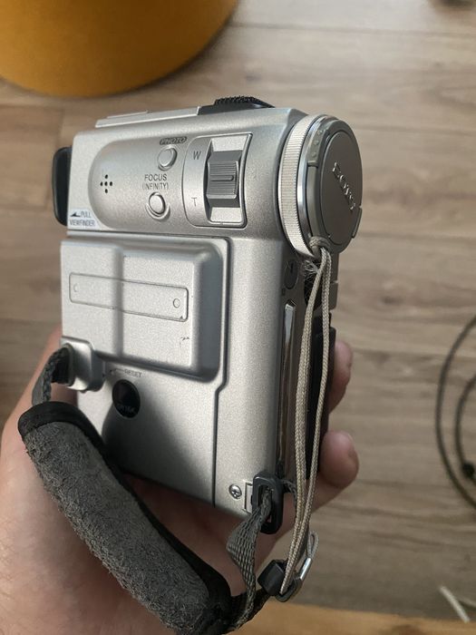 Kamera cyfrowa mini dv sony dcr-pc2e