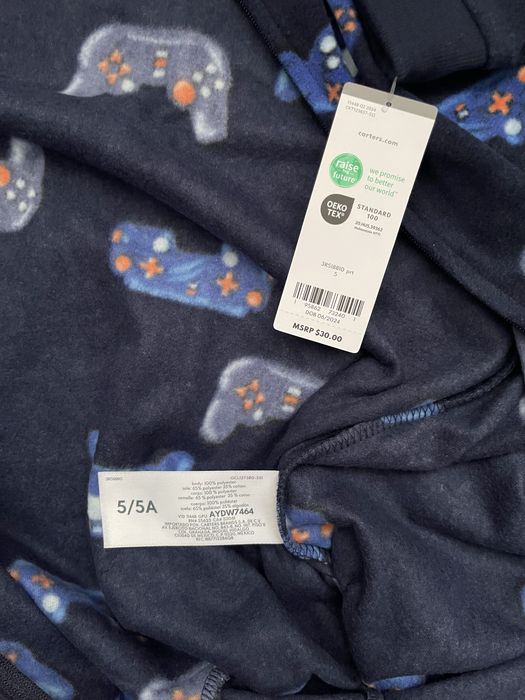 Флісовий чоловічок піжама Carter’s, на 5 років (105-110 см), НОВИЙ.