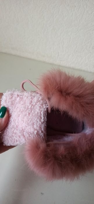 Продам жіночі ботинки