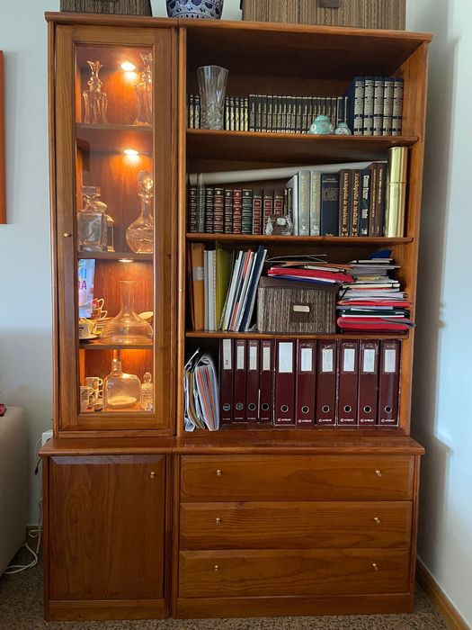 Conjunto de sala em pinho maciço