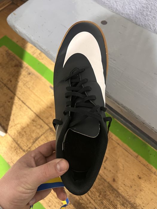 Футзалки Nike оригінал: 1 200 грн. - Кроссовки для зала и