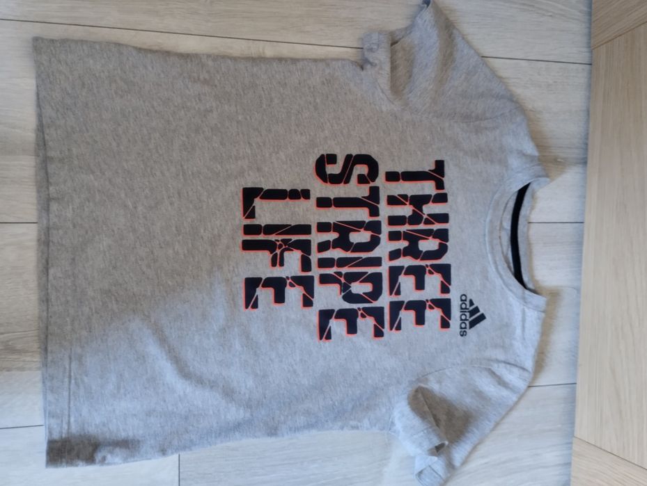 T-shirt chłopięcy Adidas