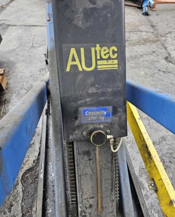 Podnośnik nożycowy podposadzkowy Autec 2500kg