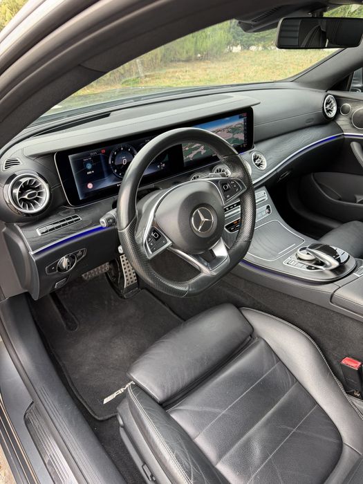 Mercedes E 220d Coupé AMG Line Nacional