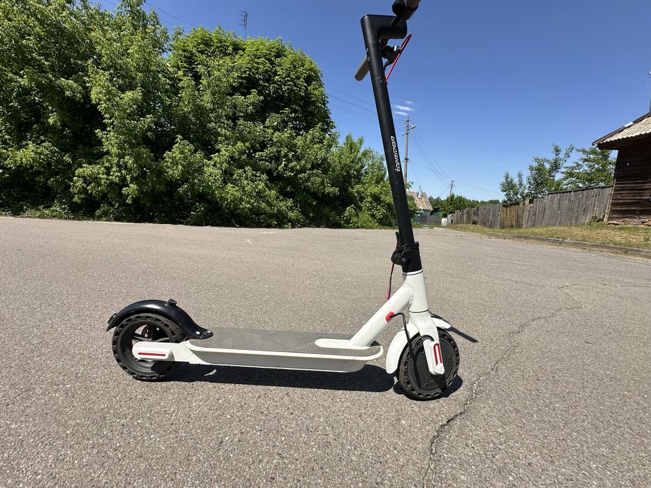ЕЛЕКТРОСАМОКАТИ Electric Scooter M365 MiniRobot) 500 W 12400 mAh білий