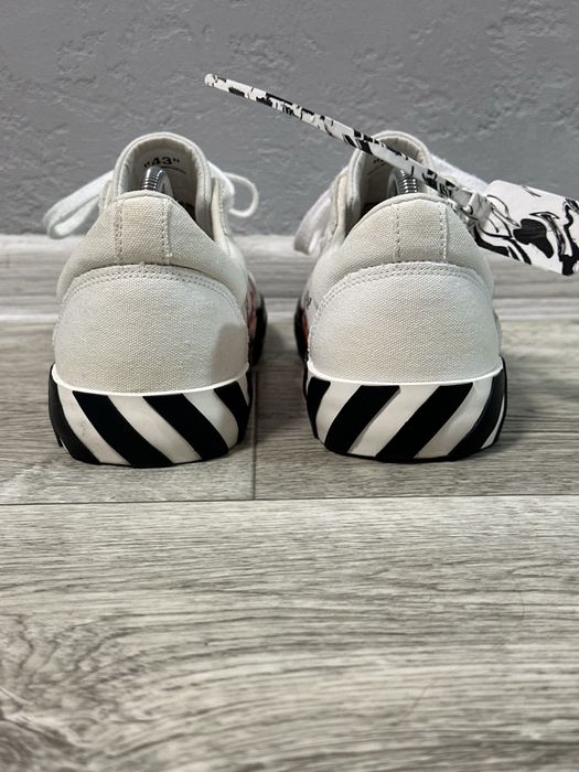Кросівки Off-White Low Vulcanized