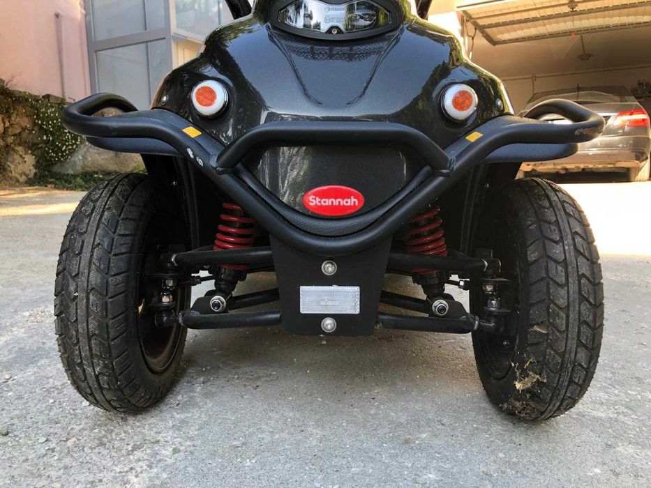 Scooter de mobilidade reduzida Stannah (modelo MiniCrosser X1)