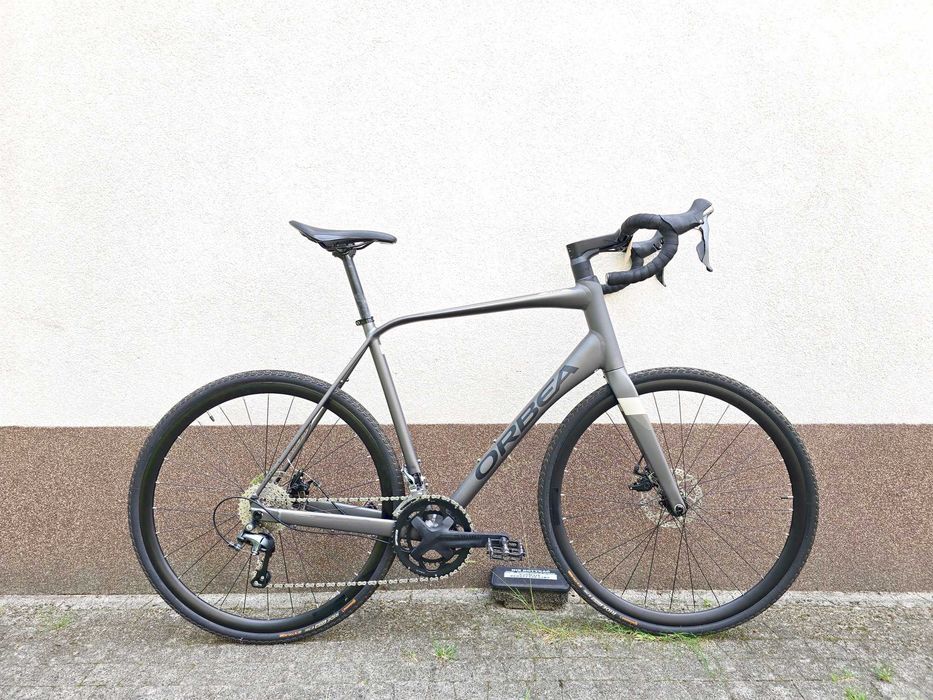 FV23 Rower szosowy Orbea Avant H40 / r. 60 cm / Shimano Tiagra 2x10 / Super stan