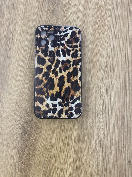 Nowe etui na telefon iphon 11 pro