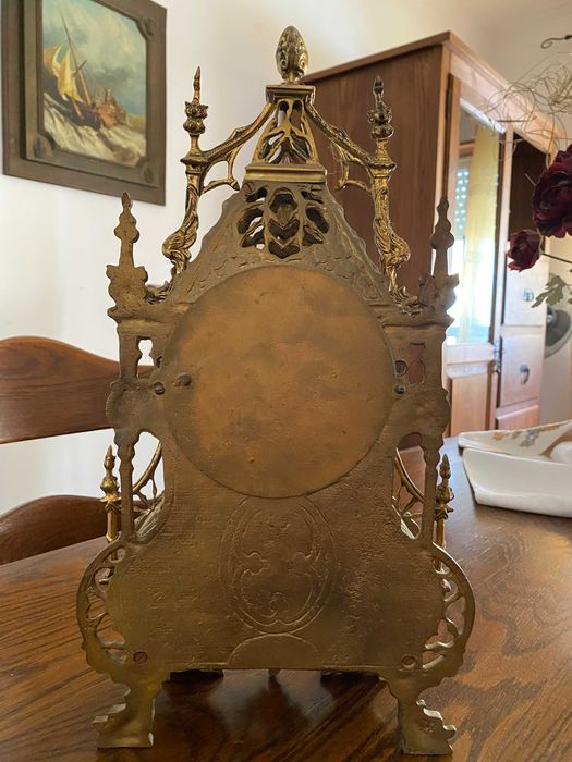 Relógio de mesa antigo