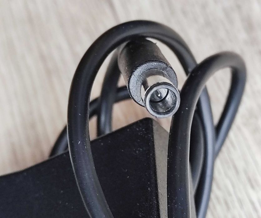 Zasilacz do laptopa / stacji dokującej Dell 130W 19.5V