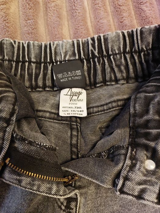 Джинси  на дівчинку