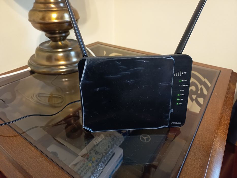 Router ASUS 300mbs
