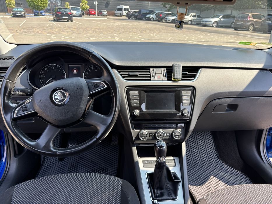 Продам Skoda Octavia A7 • 2013 рік • 1.6 TDI • Дизель • Універсал