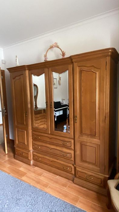 Conjunto armário e cómoda sem espelho quarto