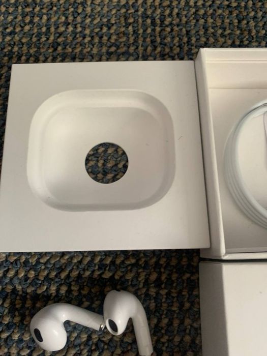 Наушники Airpods 3, новые, открытая коробка