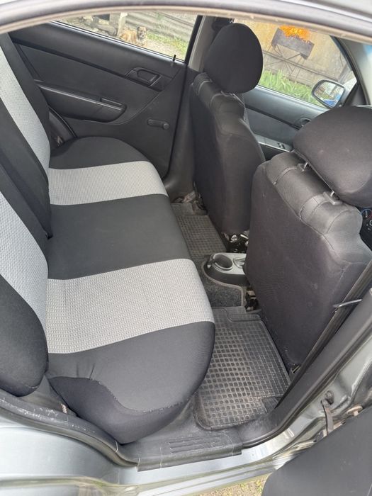 Chevrolet Aveo.
