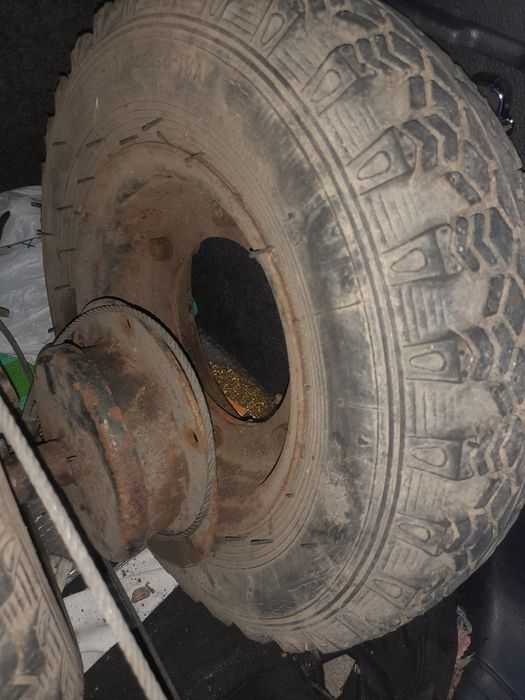 Продам колеса зі ступицями