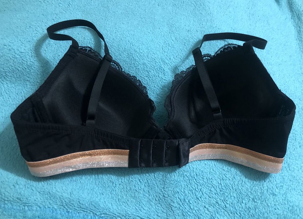 Бюстгалтер Emporio Armani