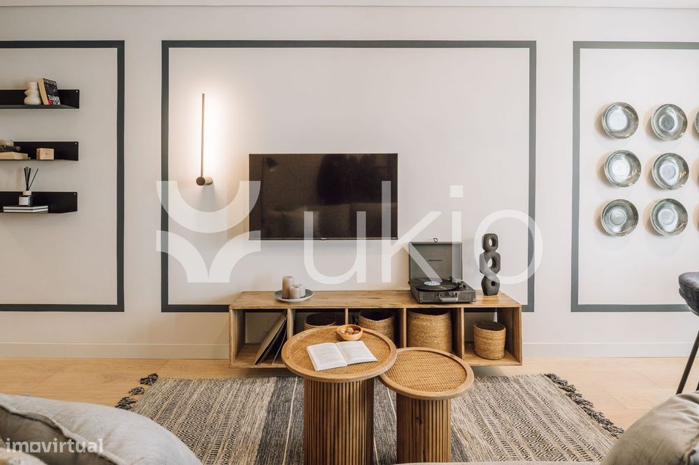 Apartamento T1 com ginásio e piscina em Entrecampos