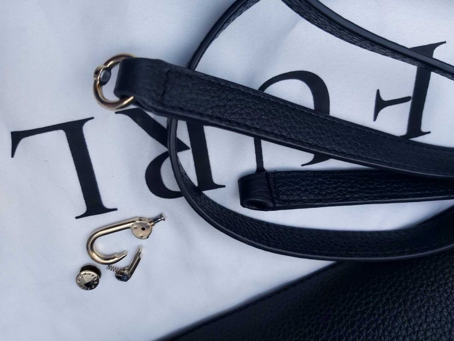 Torebka FURLA skórzana mała kuferek klasyczna torba czarna OKAZJA