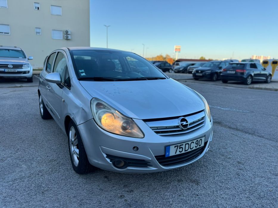 Opel corsa 1.2 gasolina com 284.000 mil km ano 2007 em bom estado geral. — photo 2