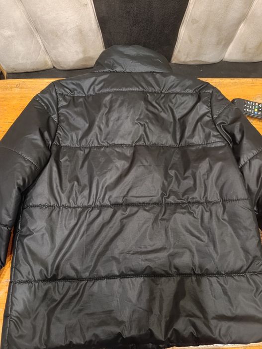 Курточка спортивная