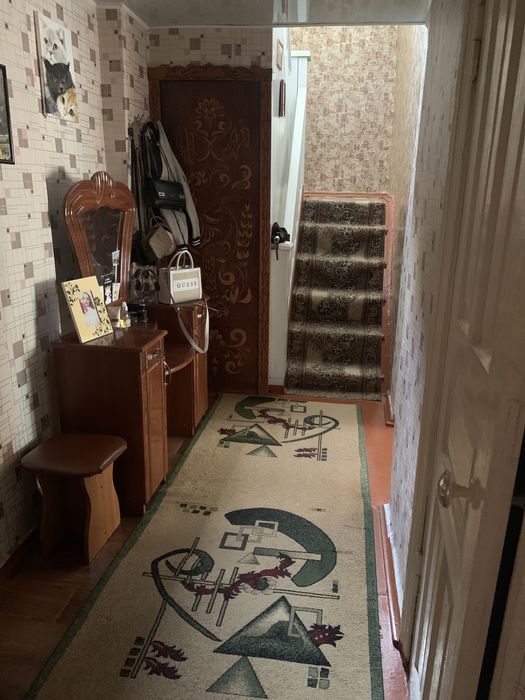 Продам частину 2х поверхового будинку