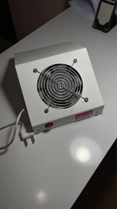 витяжка для манікюру