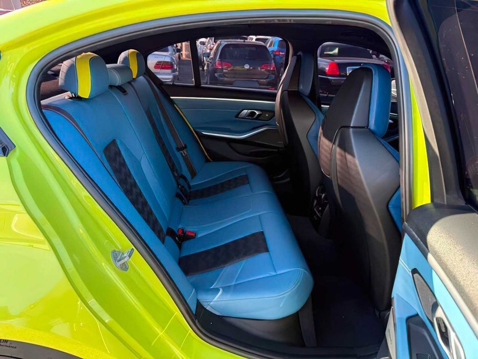 BMW M3 Competition      2022