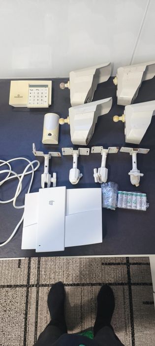 Câmeras, central, alarmes prossegur