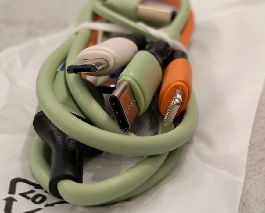Kabel USB do ladowania - iPhone,micro USB,Typ C