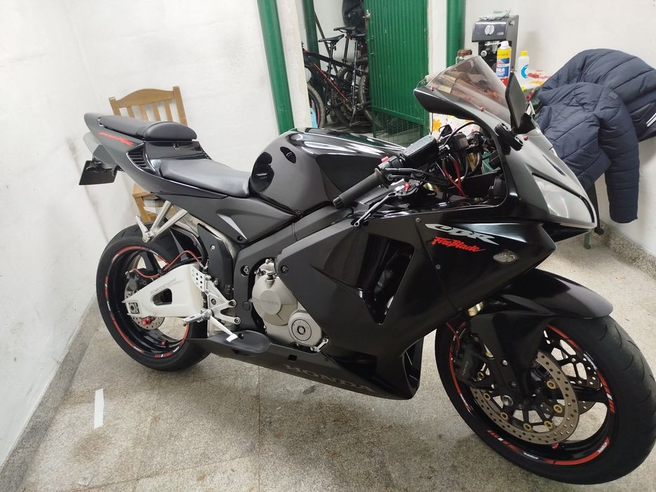 CBR 600rr Fireblade 2005