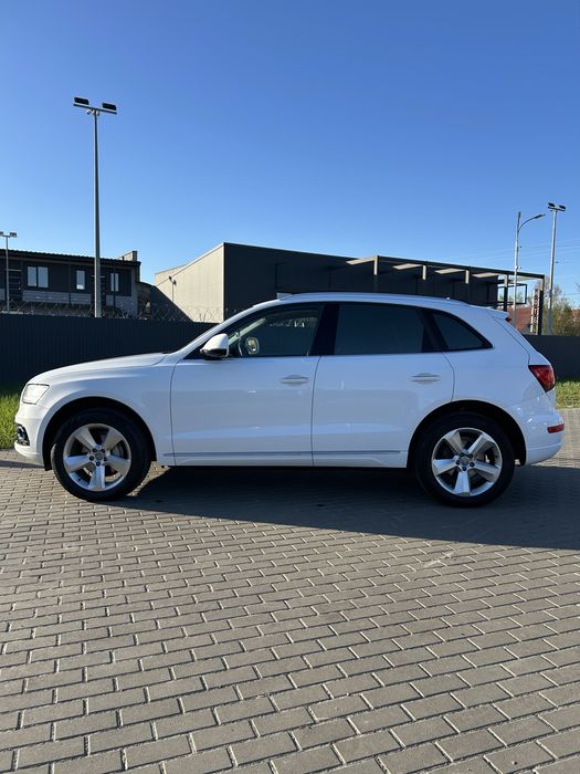 Audi Q5 2015 2л дизель