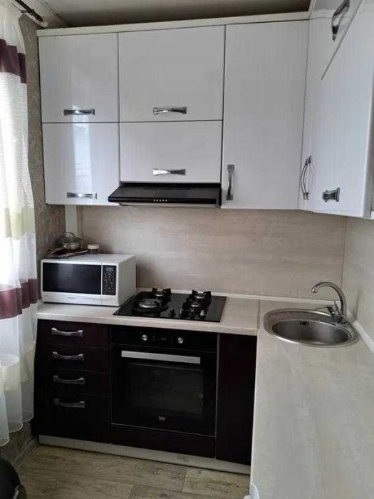 Продам 1 ком. квартиру с ремонтом, р-н Одесской.