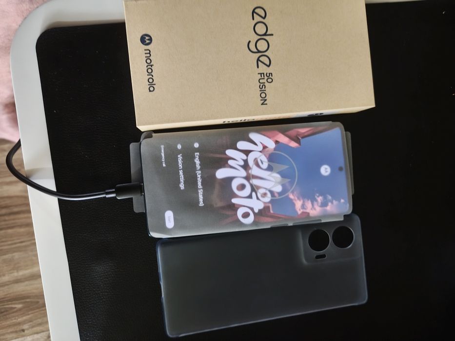 Okazja Motorola edge 50 Fusion + ładowarka + szkło na wyświetlacz