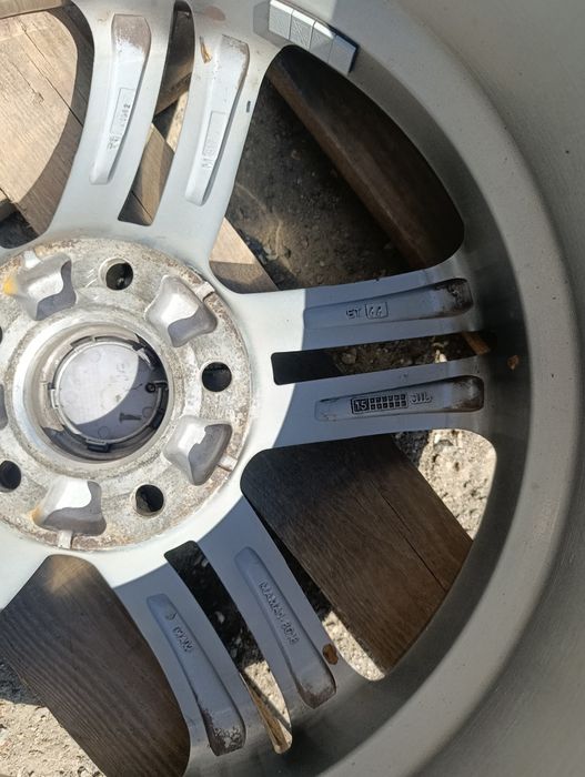Диски R18 5x112 ет 44 Dia 66.6 MAM