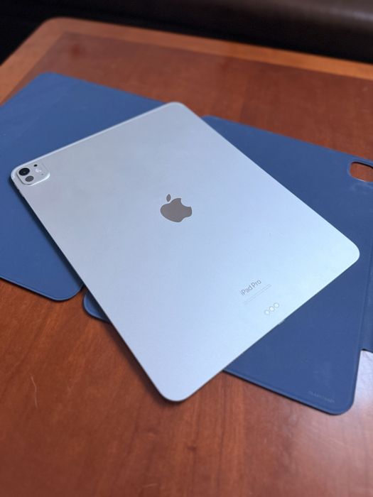 iPad Pro m4 13インチ　256GB Tablet APPLE iPad Pro (2024) 13 M4 256GB Wi-Fi + Cellular Gwiezdna