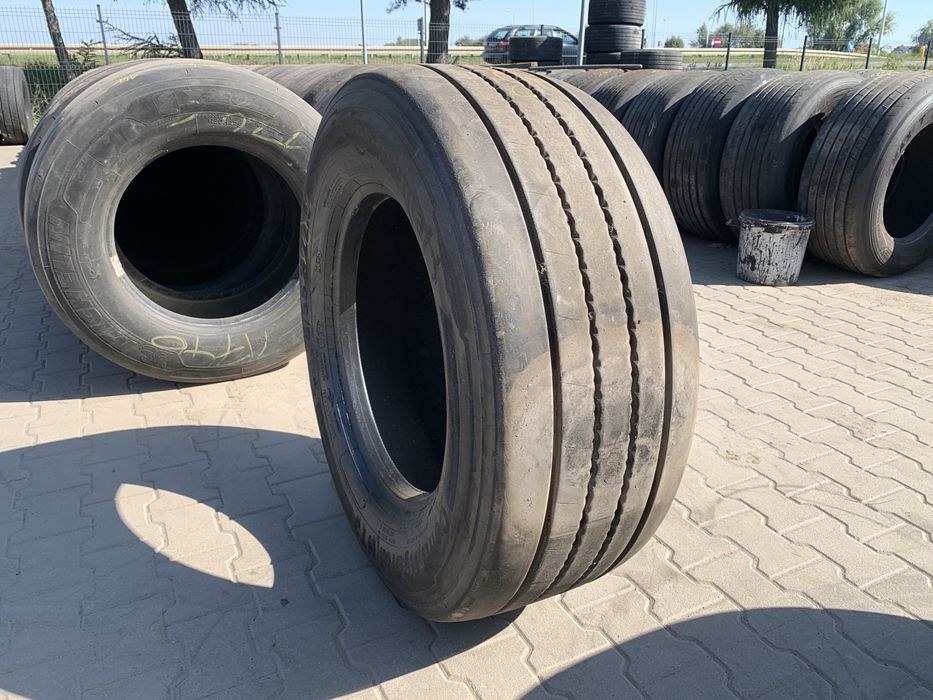 385/55R22.5 CONTINENTAL Hybrid HT3 10-12 mm Naczepa  HT 3