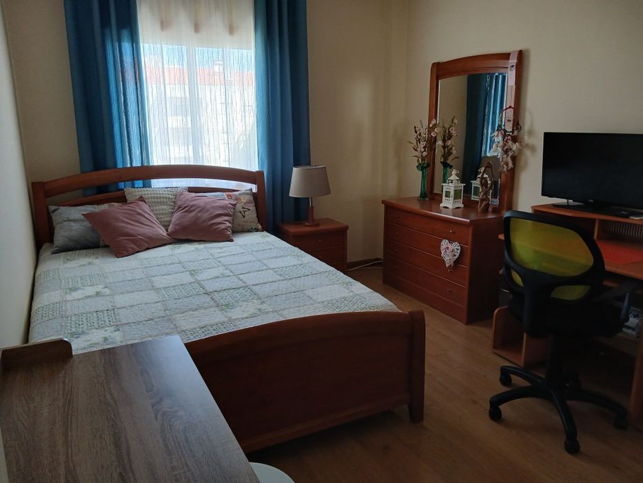 Quarto  para alugar.